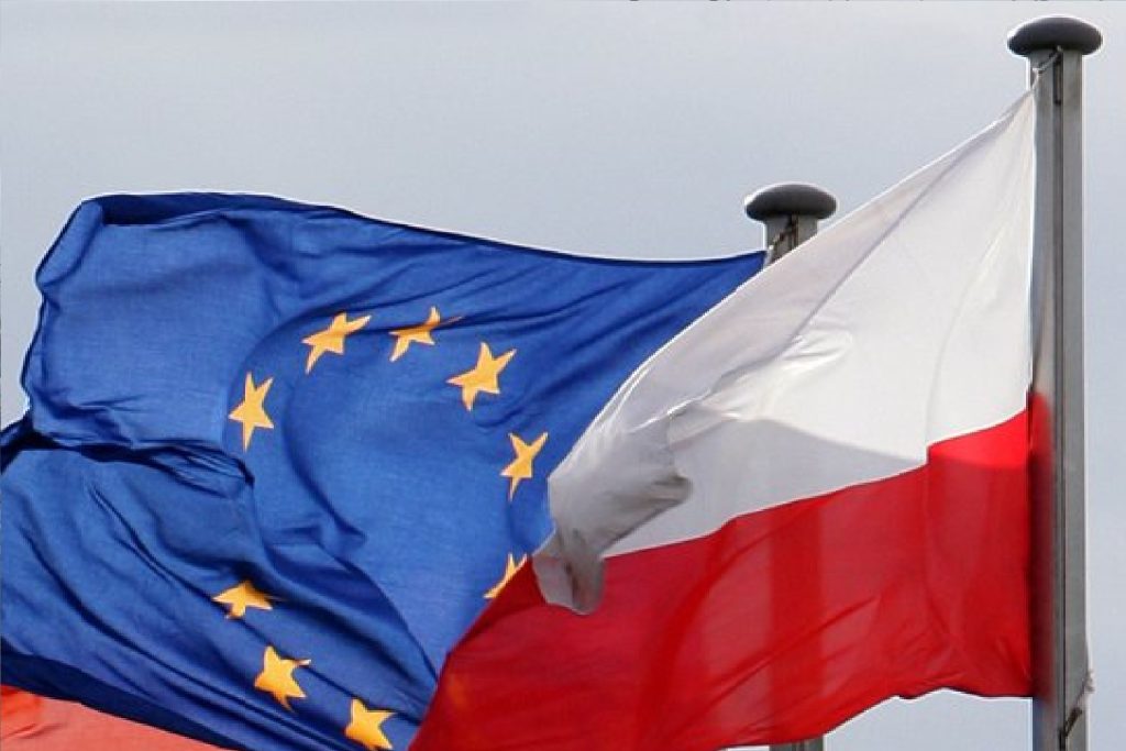 Polonia implicată într-un scandal al vizelor: Uniunea Europeană cere răspunsuri de la Polonia